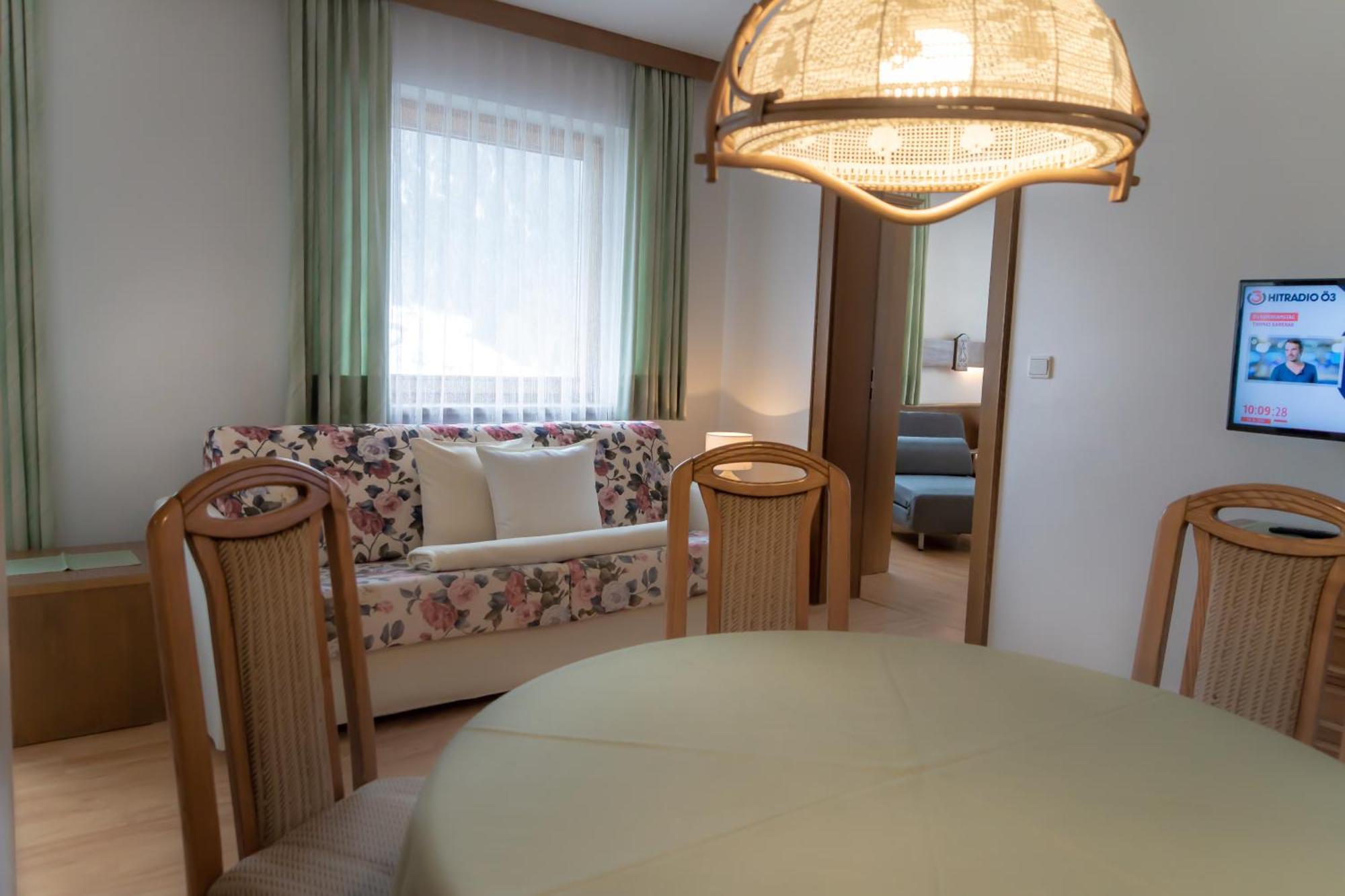 Das Alpenblick & Outdoor Lodge Nauders Zewnętrze zdjęcie